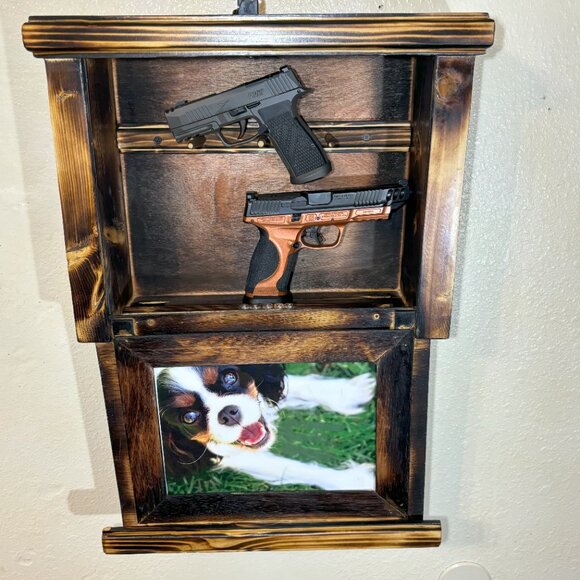 Wall Safe Picture Frame - Picture 13 of 13